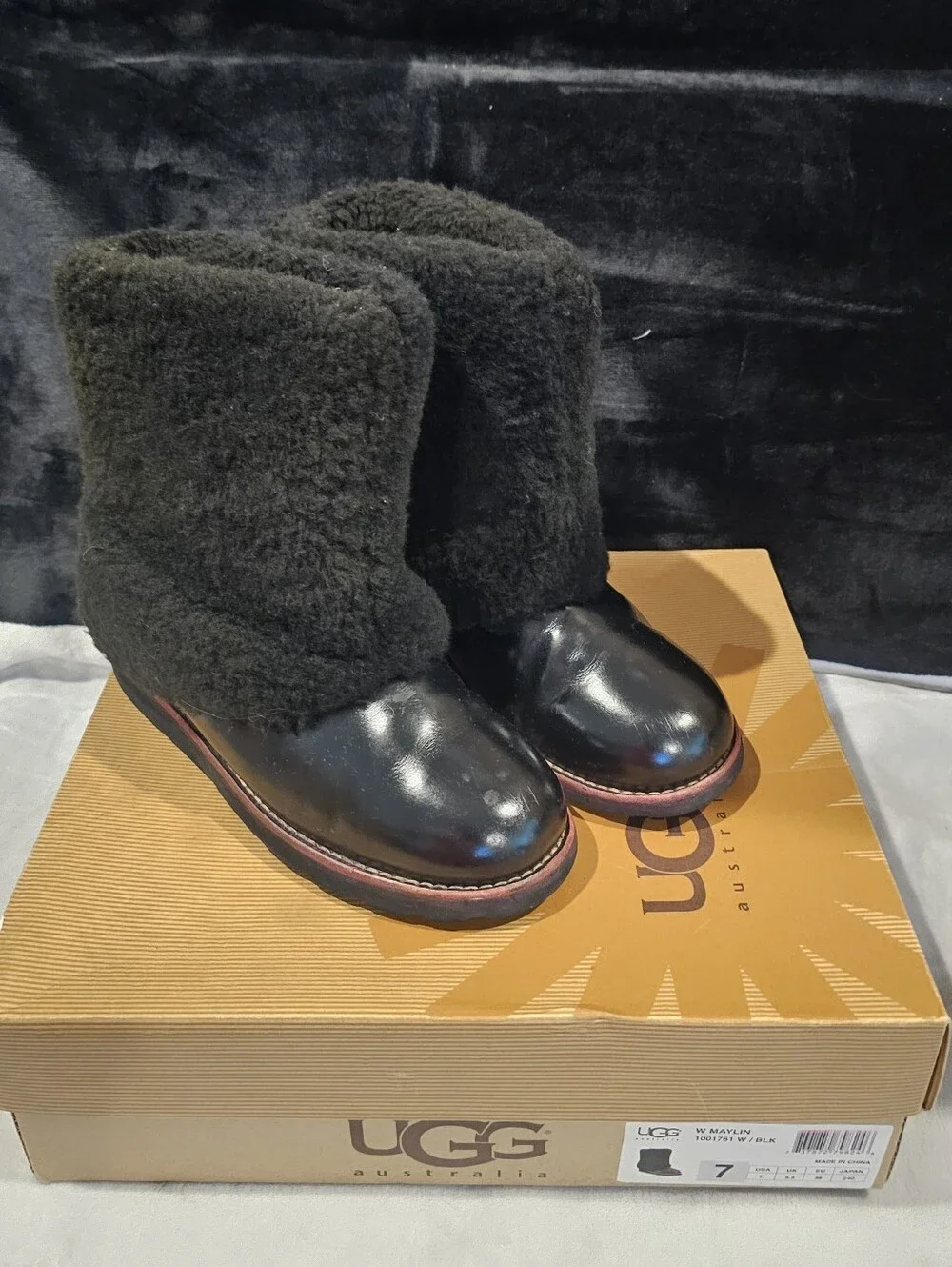 UGG Black Maylin Shearling On The Outside Leather Boots- Size 7